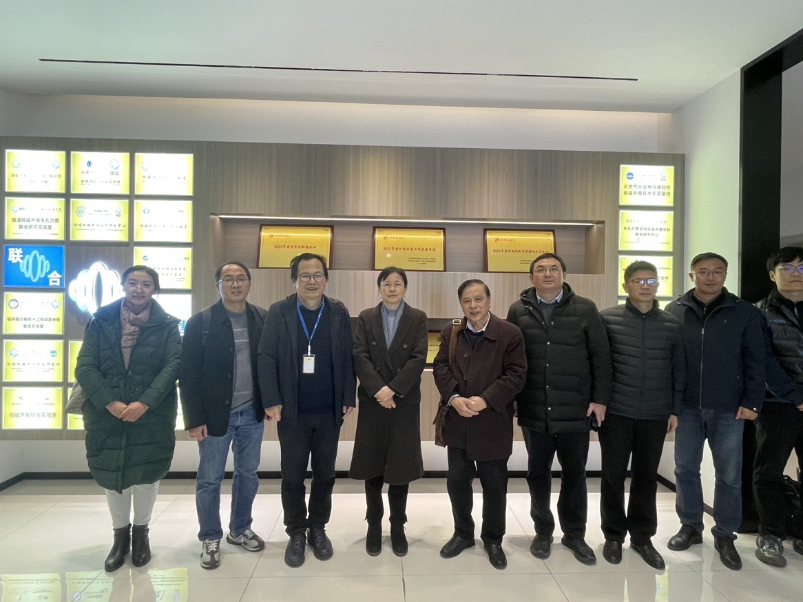 校企合作共建科技创新联合体调研——苏州科技大学易游官方网站行